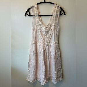 NWT Forever 21 Lace and Embroidered Dress